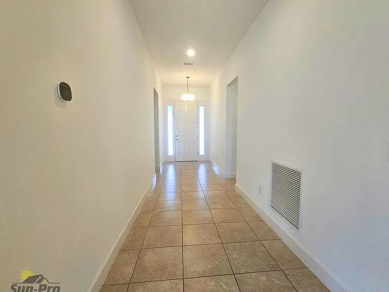 6235 W Fallsgrove Ln — Photo 3