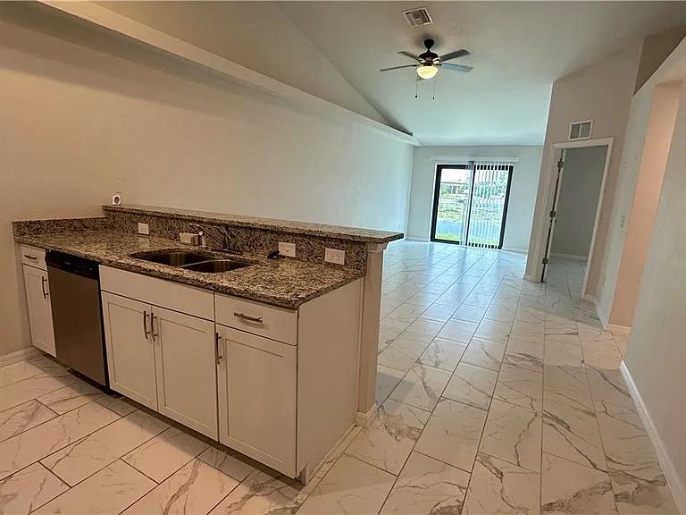1205 Gleason Pkwy — Photo 10
