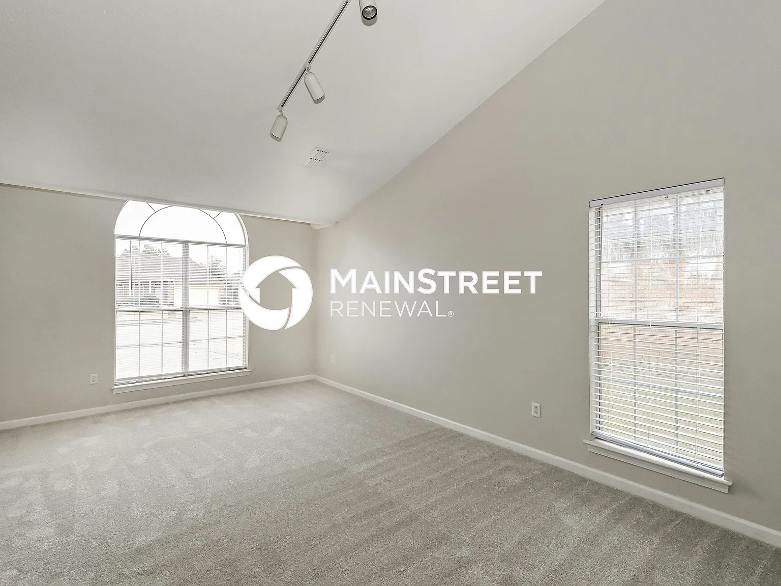 5545 Annandale Dr — Photo 4