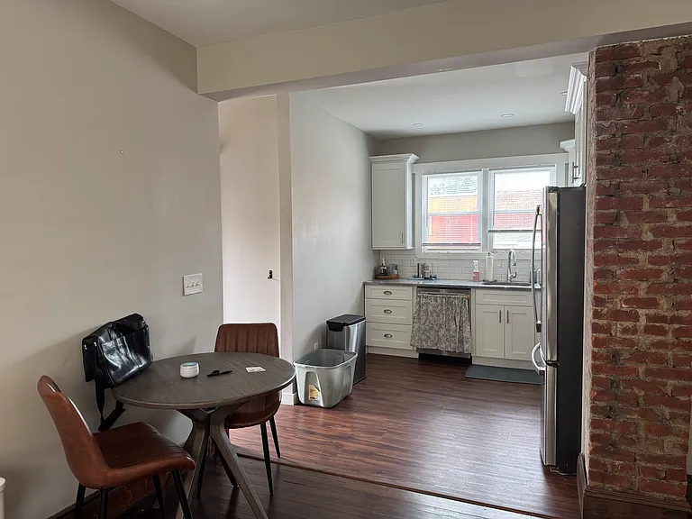 121 Humboldt St #1 — Photo 3