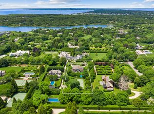 254 Captains Neck Ln, Southampton, NY 11968