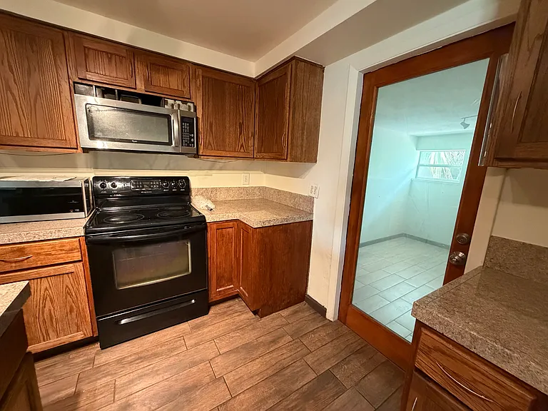 7349 Brighten Dr — Photo 4