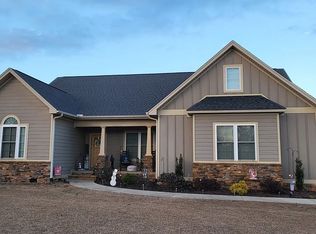 105 Hammock Ridge Dr, Seneca, SC 29672