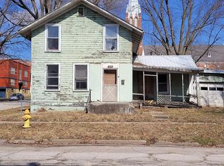 1035 Avenue F, Fort Madison, IA 52627
