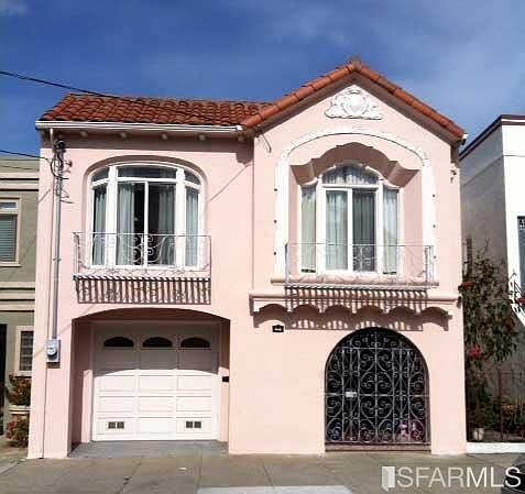 1st image of 446 Paris St