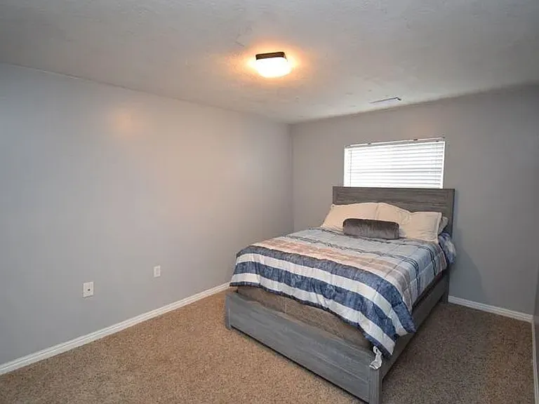 8225 S Summit Valley Dr — Photo 16