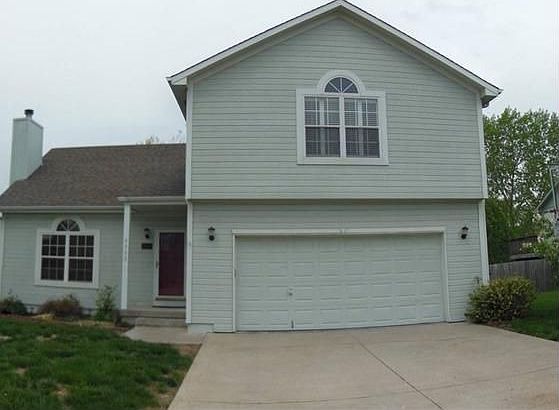 1st image of 4900 Raymond Ave