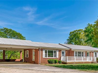 300 Cub Creek Church Rd, Wilkesboro, NC, 28697