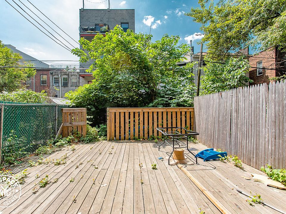1st image of 564 Willoughby Ave APT 1