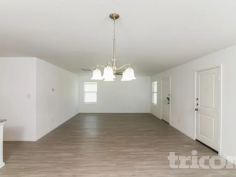 10238 Devon Wheel St — Photo 3