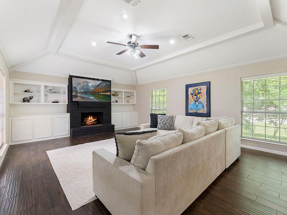 1st image of 748 Talmalge Hall Dr