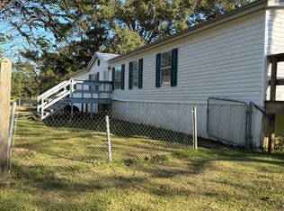 13480 Liberty Ln, Saint Amant, LA 70774