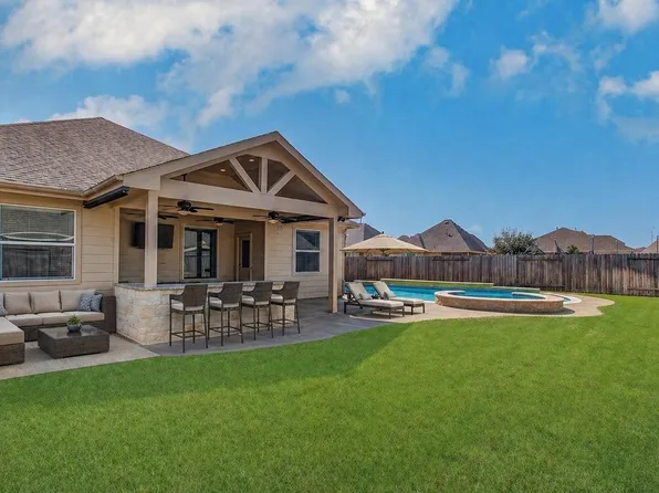 4815 Manila Bay Cir, Baytown, TX 77523