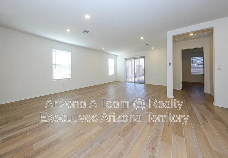 9122 E Red Bluff Ct — Photo 4