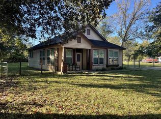 660 Rachal Ave, Bridge City, TX 77611