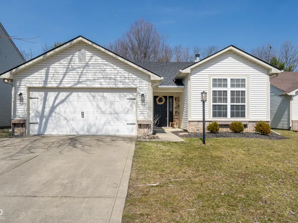 10478 Blue Springs Ln, Fishers, IN 46038