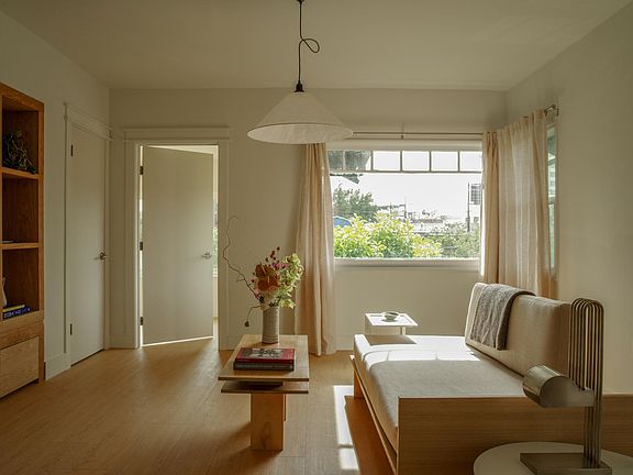 2nd image of 1807 Montana St #2