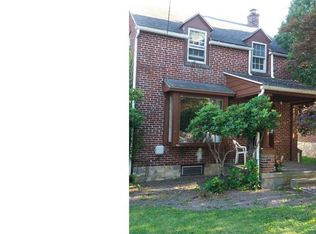 206 Gerry St, Reading, PA 19611
