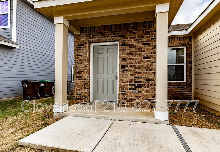 8360 Falcon Mdw — Photo 4