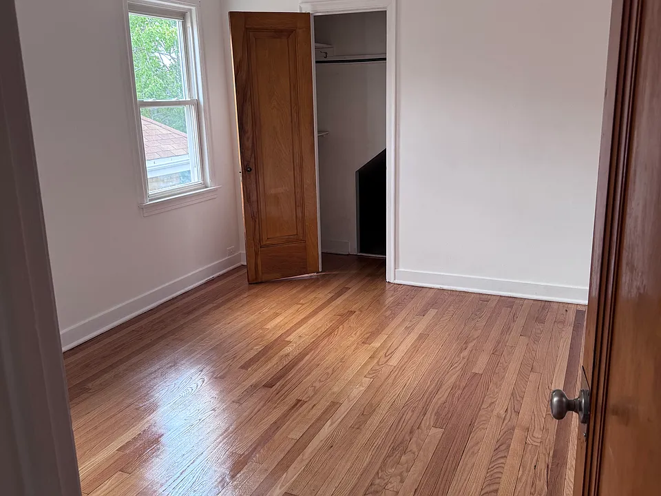 Bedroom #1