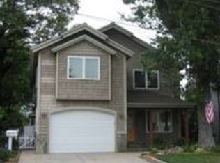 417 Pinewood Dr, Virginia Beach, VA 23451