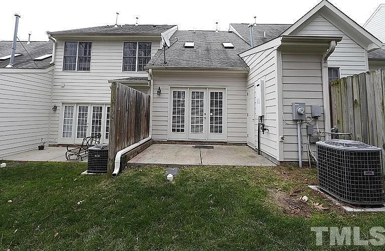 2822 Pickett Rd #143 — Photo 11