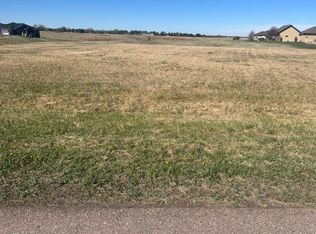 8456 S Sagebrush Rd, North Platte, NE 69101
