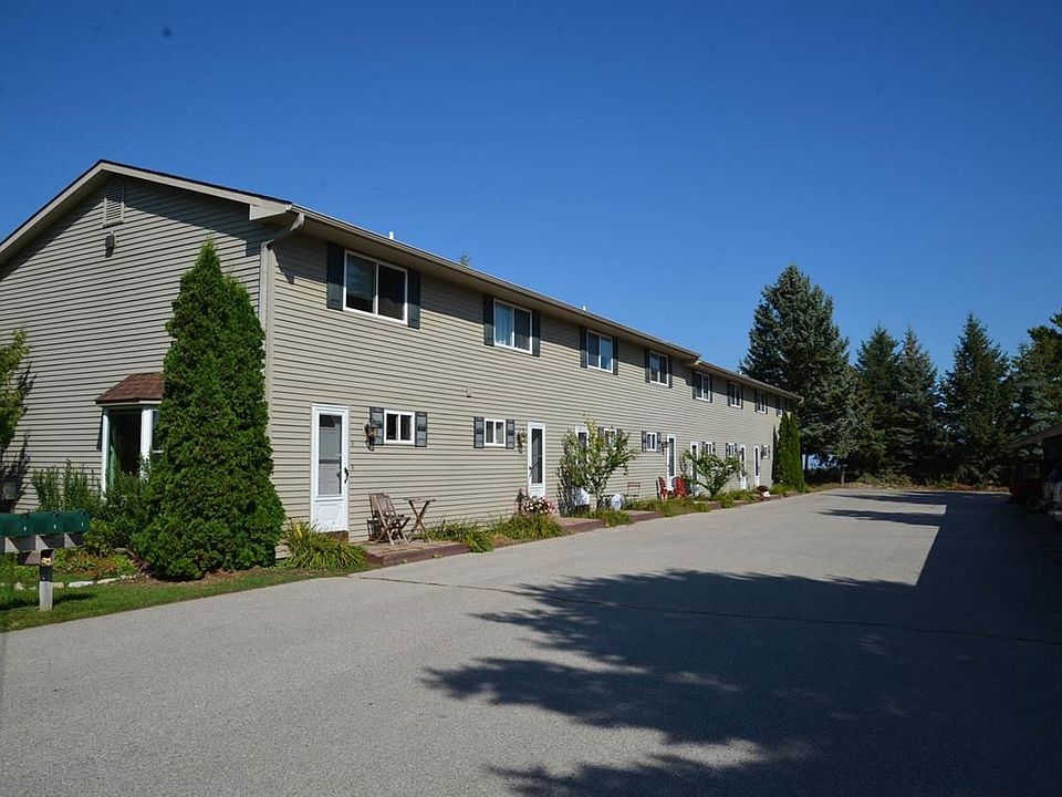 1st image of 9012 N Bayshore Dr APT 7