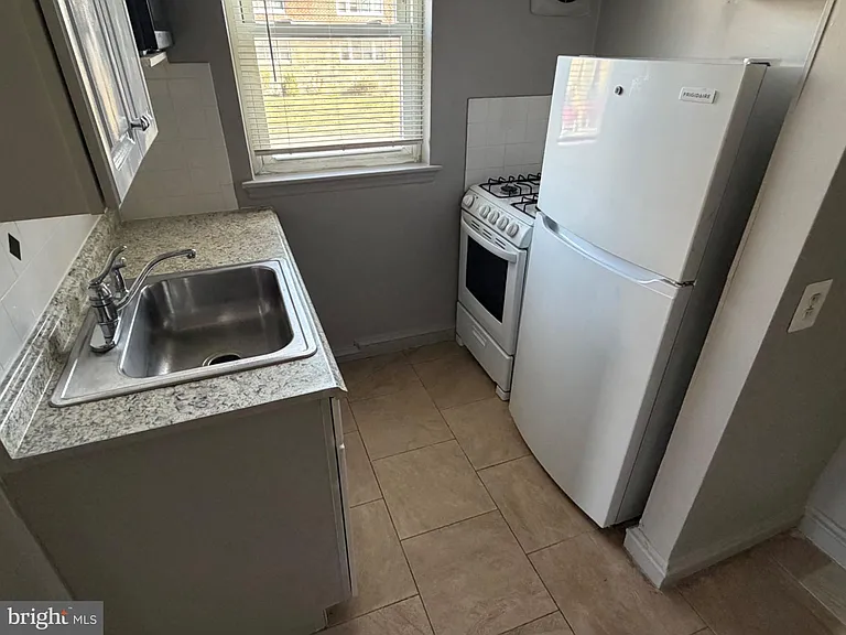 8300 Lynnewood Rd — Photo 10