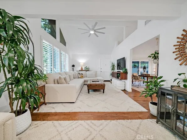 22212 Germain St Unit 6, Chatsworth, CA 91311