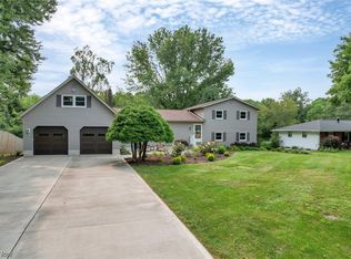 1240 Lectric Ln, Zanesville, OH 43701