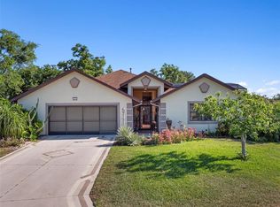 21815 Tartan St, Leesburg, FL 34748
