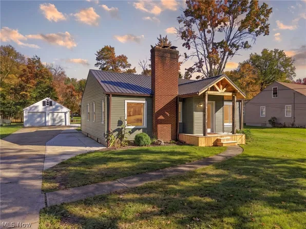 10347 Prospect Rd, Strongsville, OH 44149