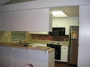 2nd image of 1159 Evelyn Ln