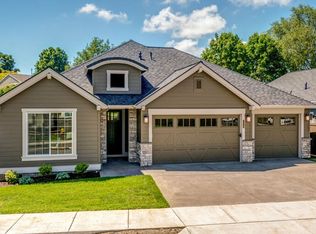 3087 NW Hidden Ridge Dr, Bend, OR 97703