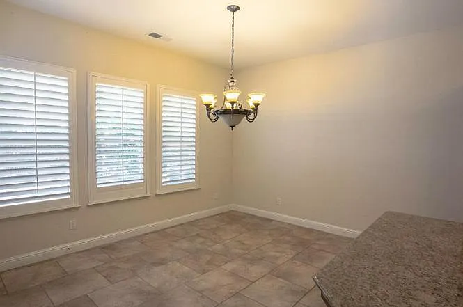 5895 N Torrey Pines Ave — Photo 25