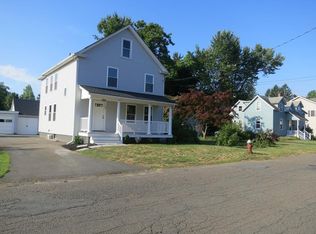 26 Knipfer Ave, Easthampton, MA 01027