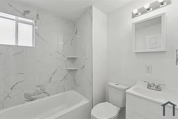 1626 N 17th St #301 — Photo 5