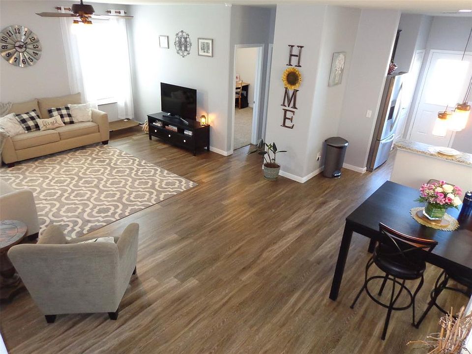 1st image of 2611 Skyview Silver Dr