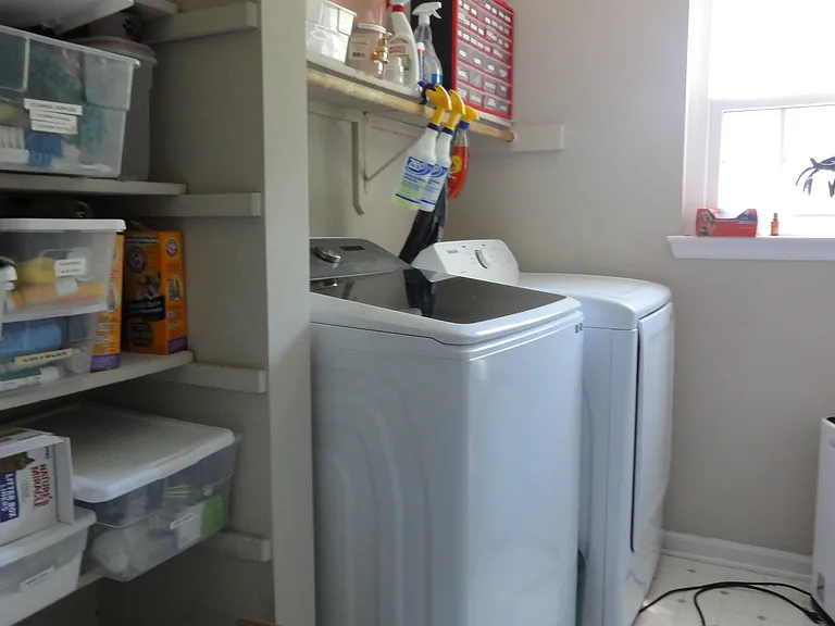 320 Hallwood Ct — Photo 26