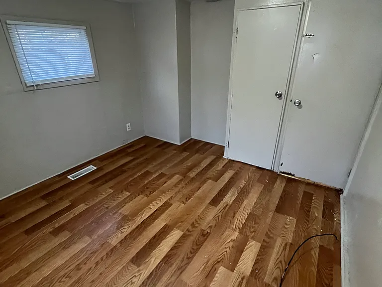 1822 Melrose Ave NW — Photo 13
