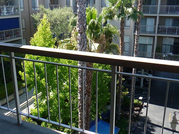 4th image of 440 N Civic Dr #1111
