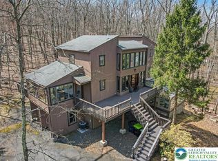 3206 Stonehenge Dr, East Stroudsburg, PA