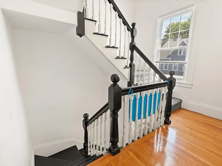 23 Gordon St — Photo 12