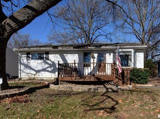 2609 Queensway Rd, Springfield, IL 62703