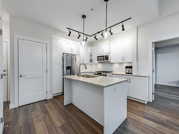 5th image of 11077 Ravine Rd #608
