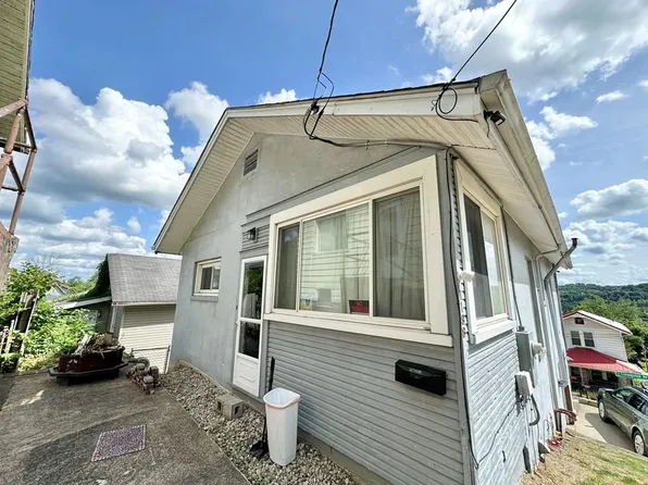 1198 Livingston Ave, Charleston, WV 25302