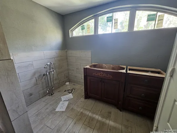 114 SONORA, San Antonio, TX 78204