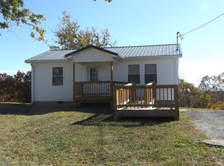 414 Tabernacle Rd, Fries, VA 24330