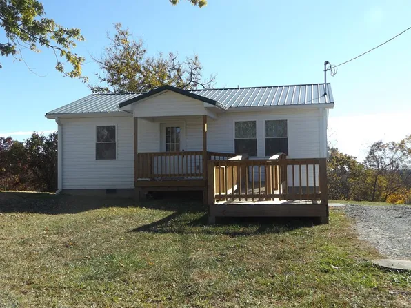 414 Tabernacle Rd, Fries, VA 24330